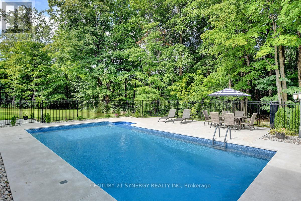 1443 DUCHESS CRESCENT — photo 49