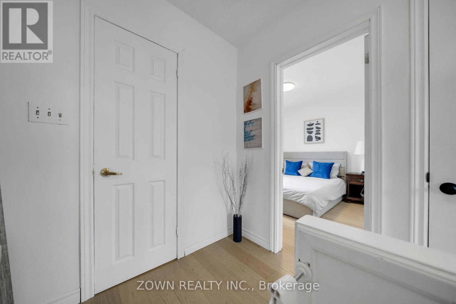8312 KIPLING AVENUE — photo 22