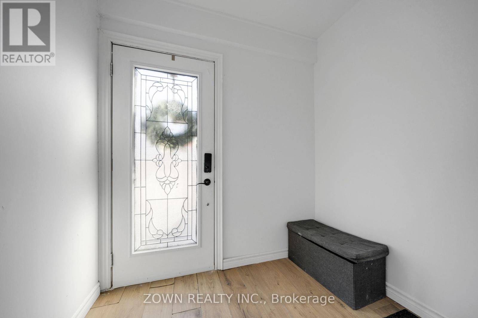 8312 KIPLING AVENUE — photo 5