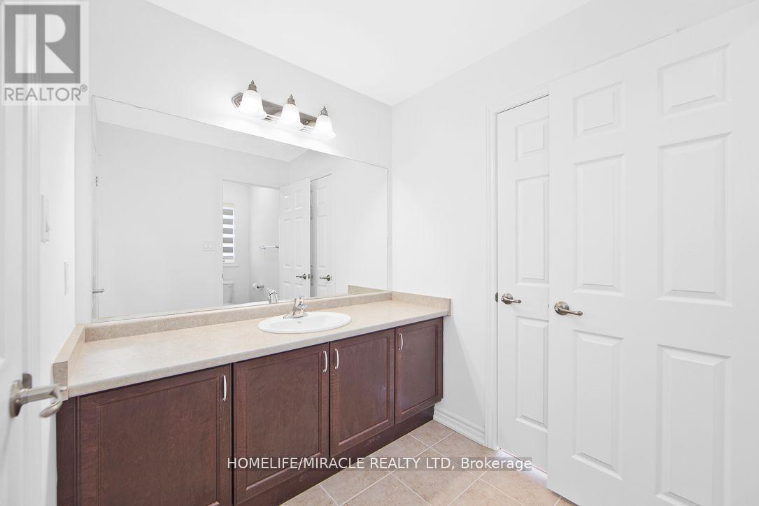 34 FLAGG AVENUE - 14
