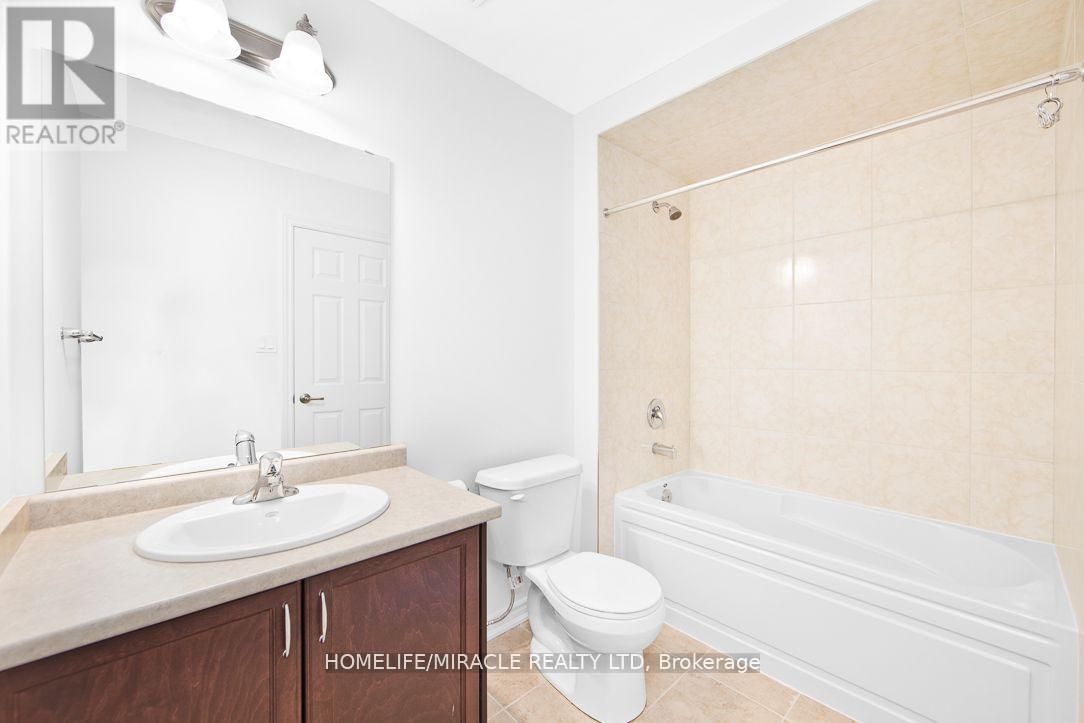 34 FLAGG AVENUE - 16