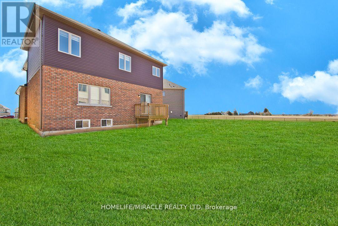 34 FLAGG AVENUE - 21