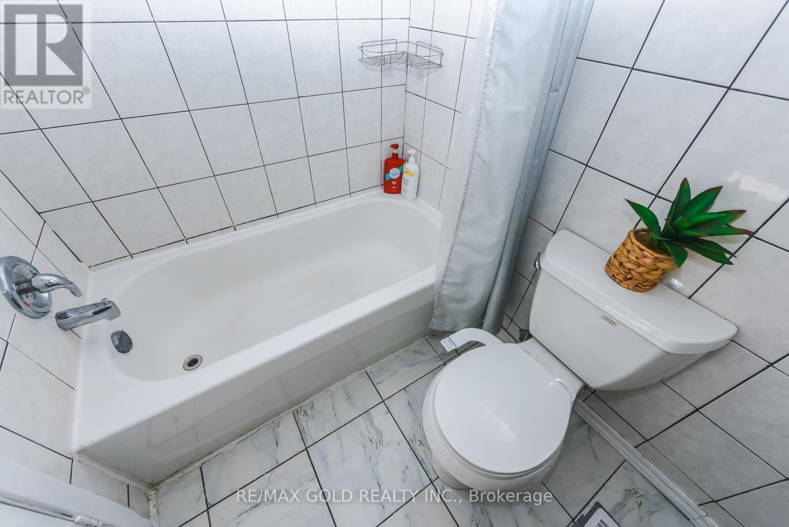 7464 HOMESIDE GARDENS — photo 25