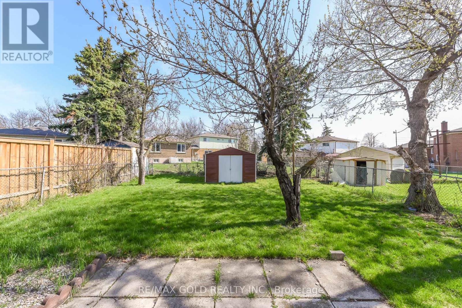 7464 HOMESIDE GARDENS — photo 35