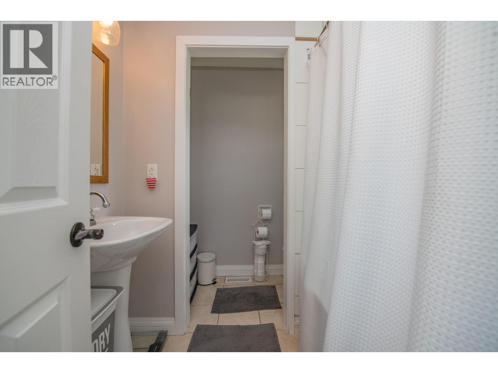 6704 Garnet Road, Vernon