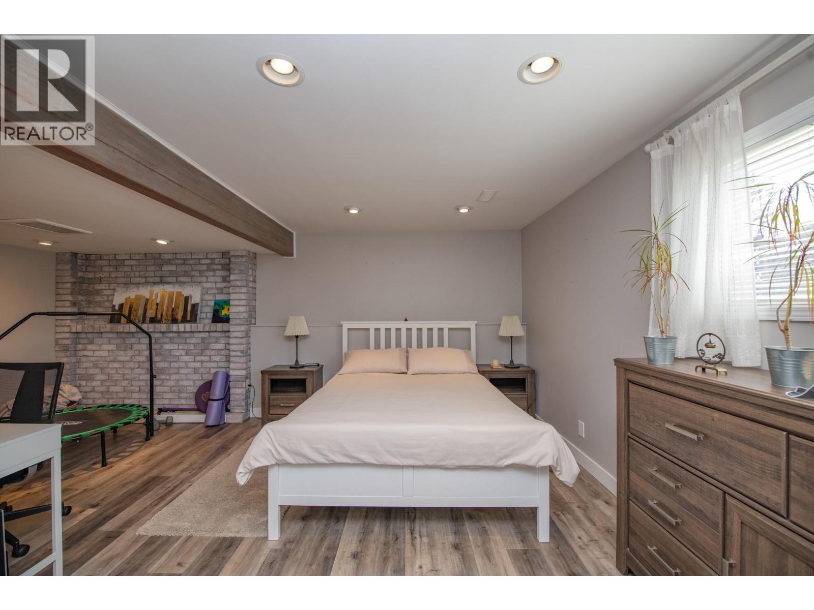 6704 Garnet Road, Vernon