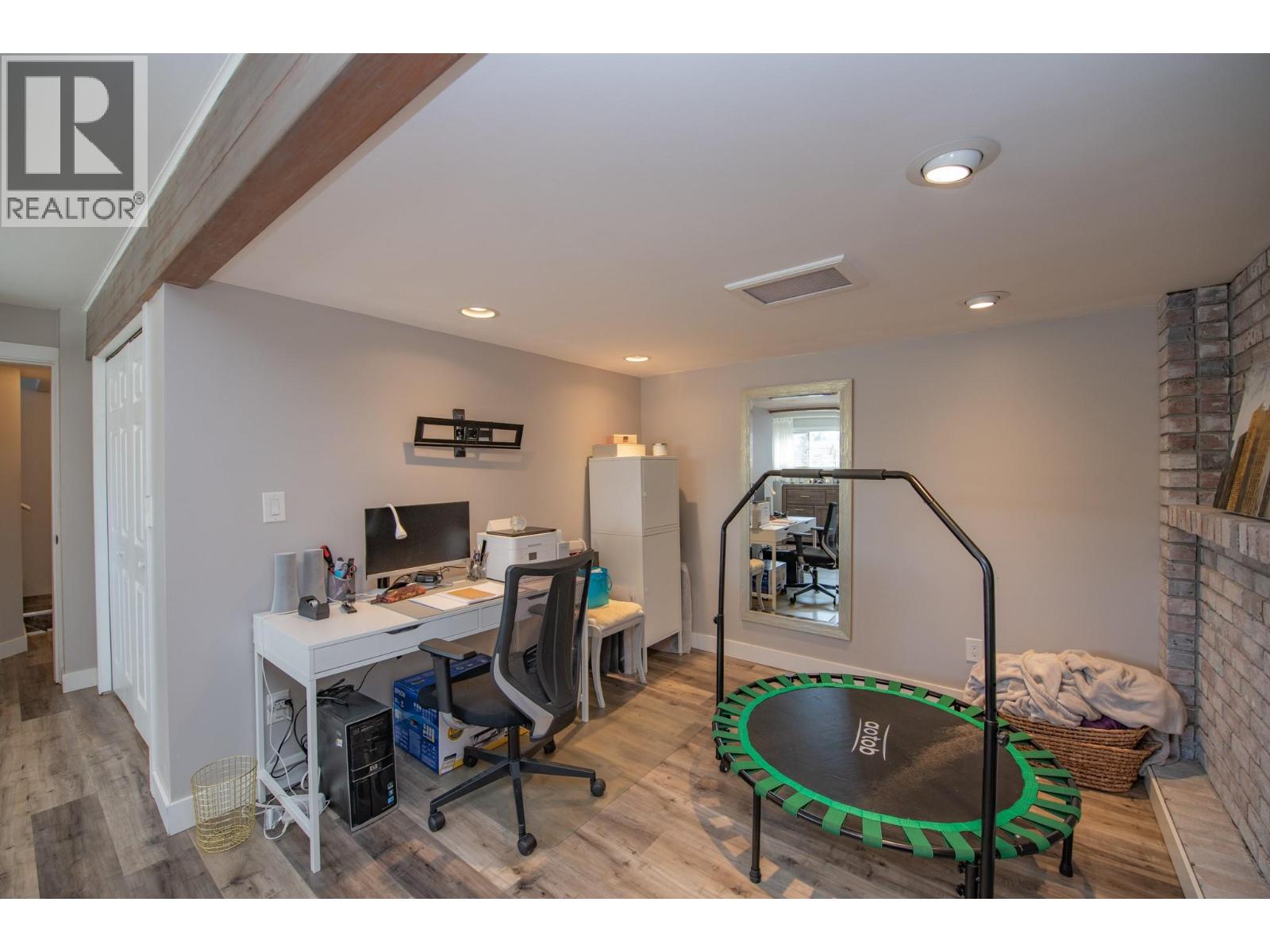 6704 Garnet Road, Vernon