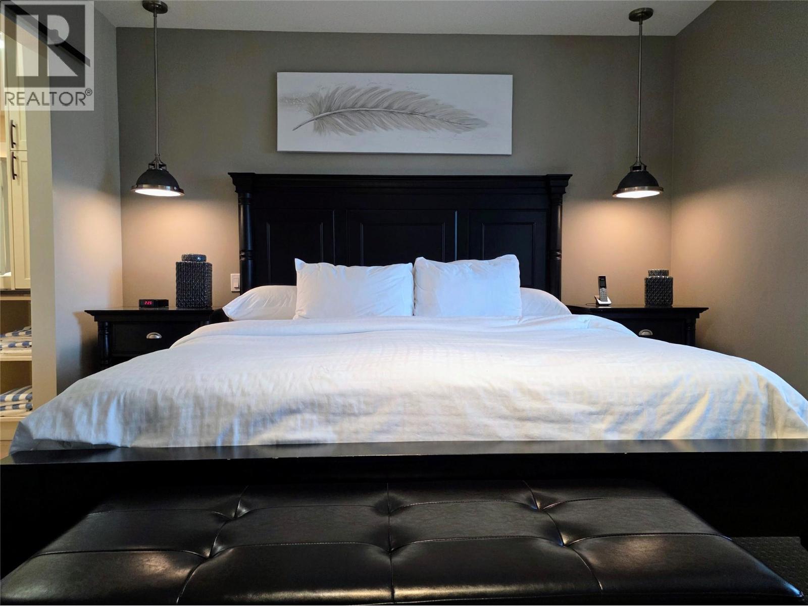 900 Bighorn Boulevard Unit# 919, Radium Hot Springs