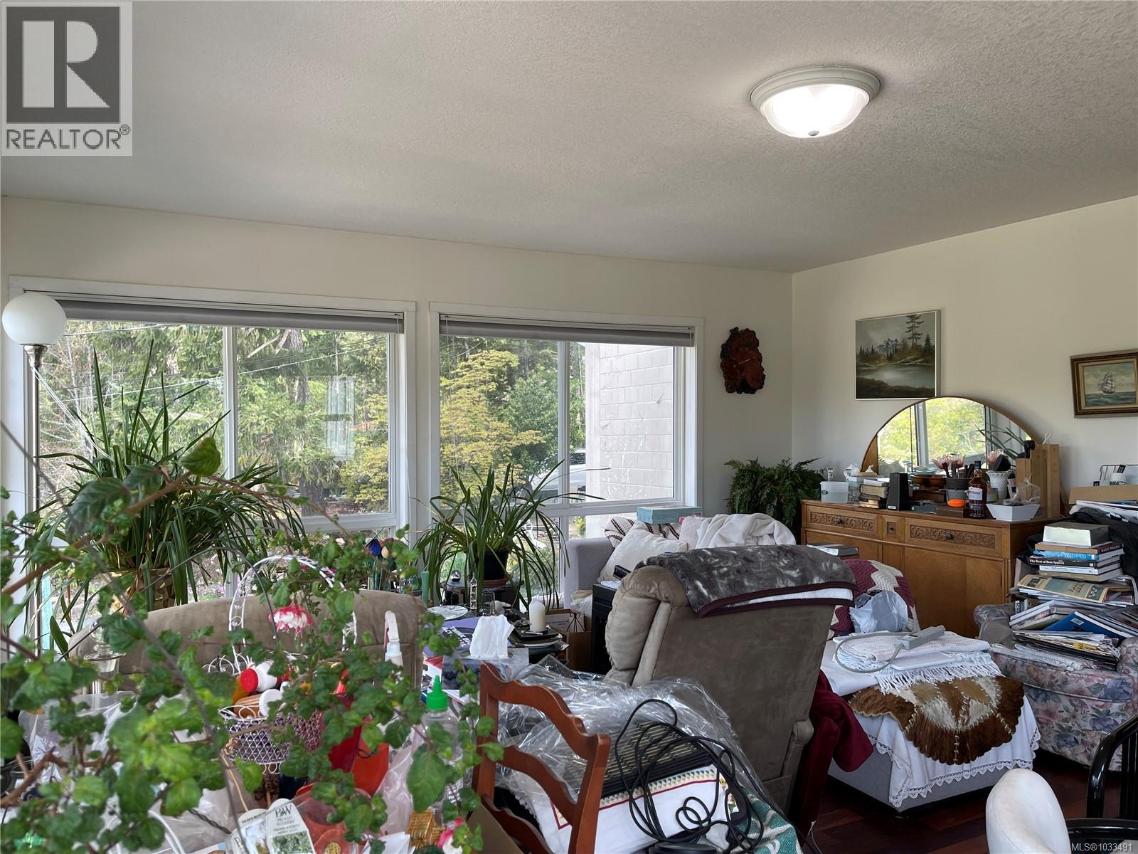 6351 Renton Rd N - 10