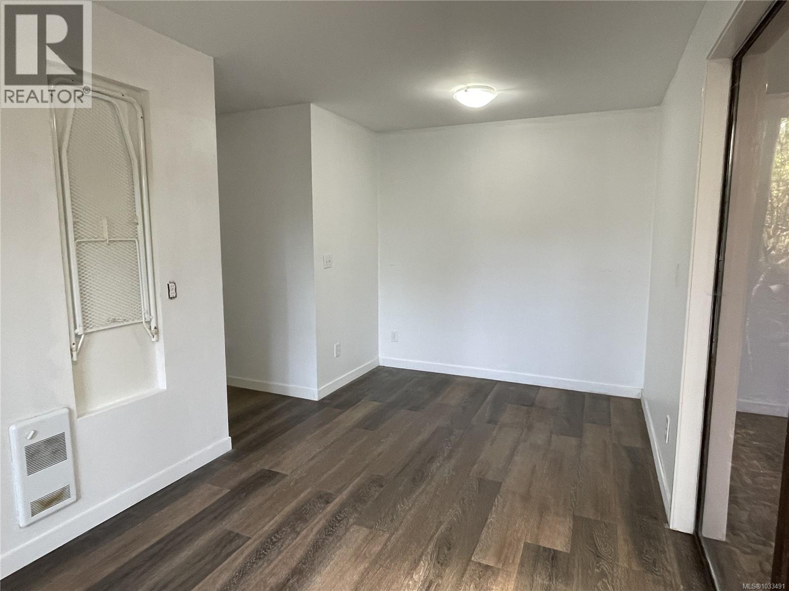 6351 Renton Rd N - 22