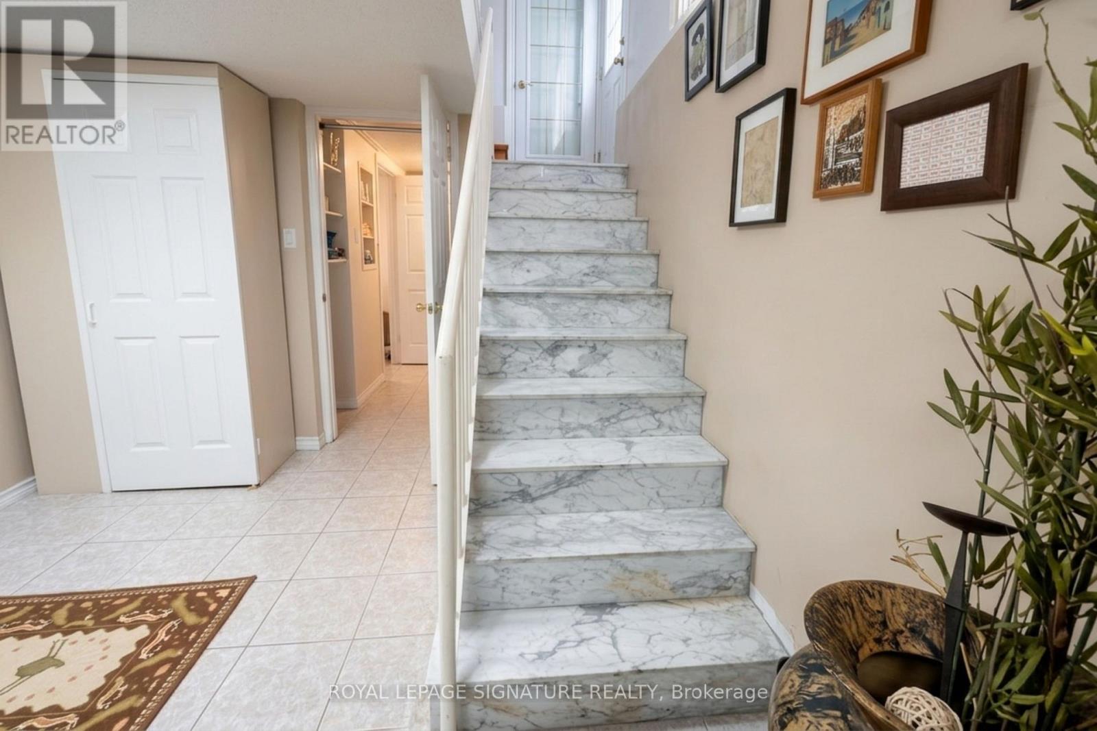 537 WESTMOUNT AVENUE — photo 8