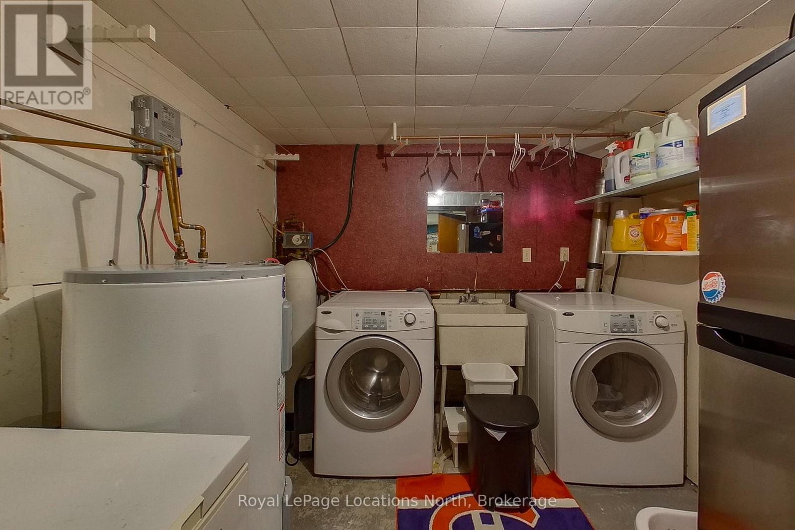 152 MELROSE AVENUE - 21