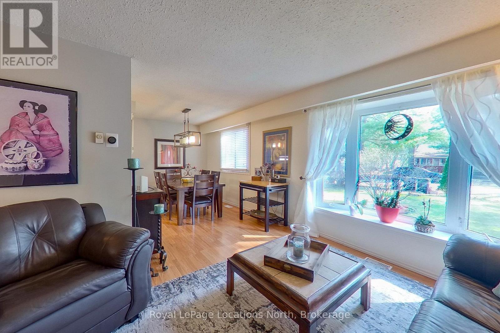 152 MELROSE AVENUE - 5