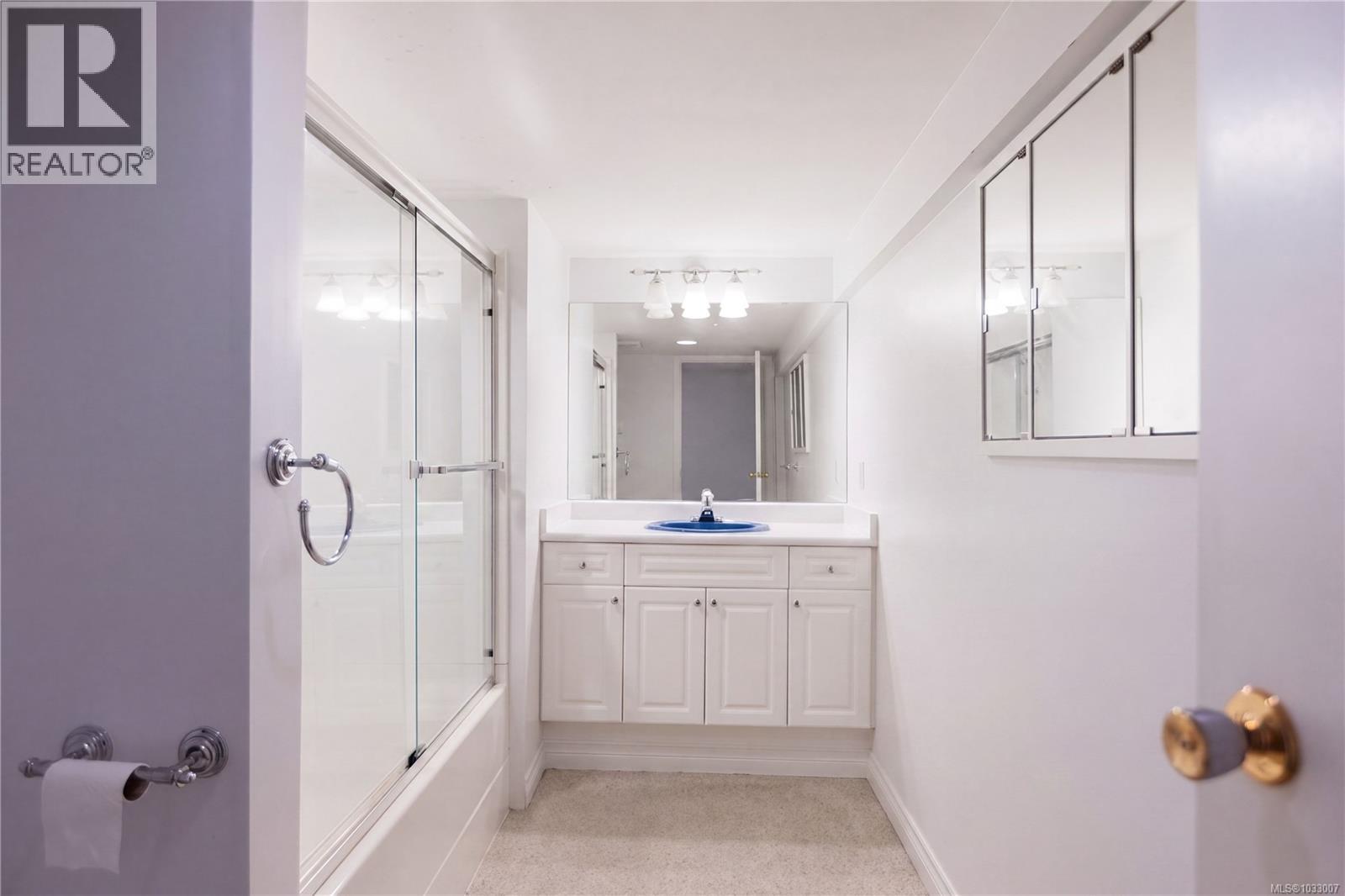 1541 Despard Ave - 39