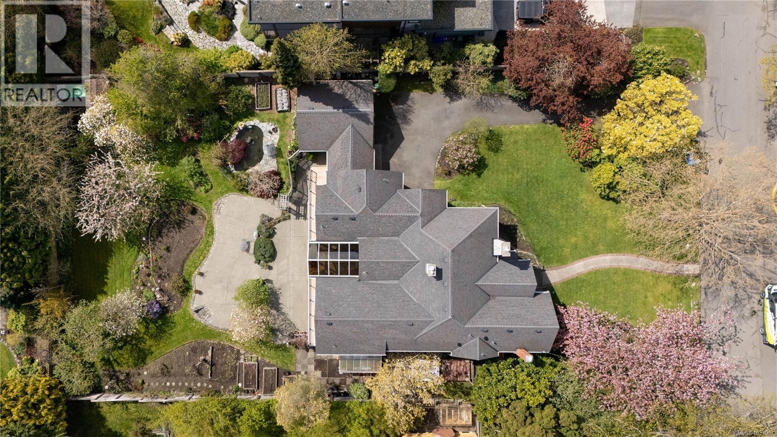 1541 Despard Ave - 61