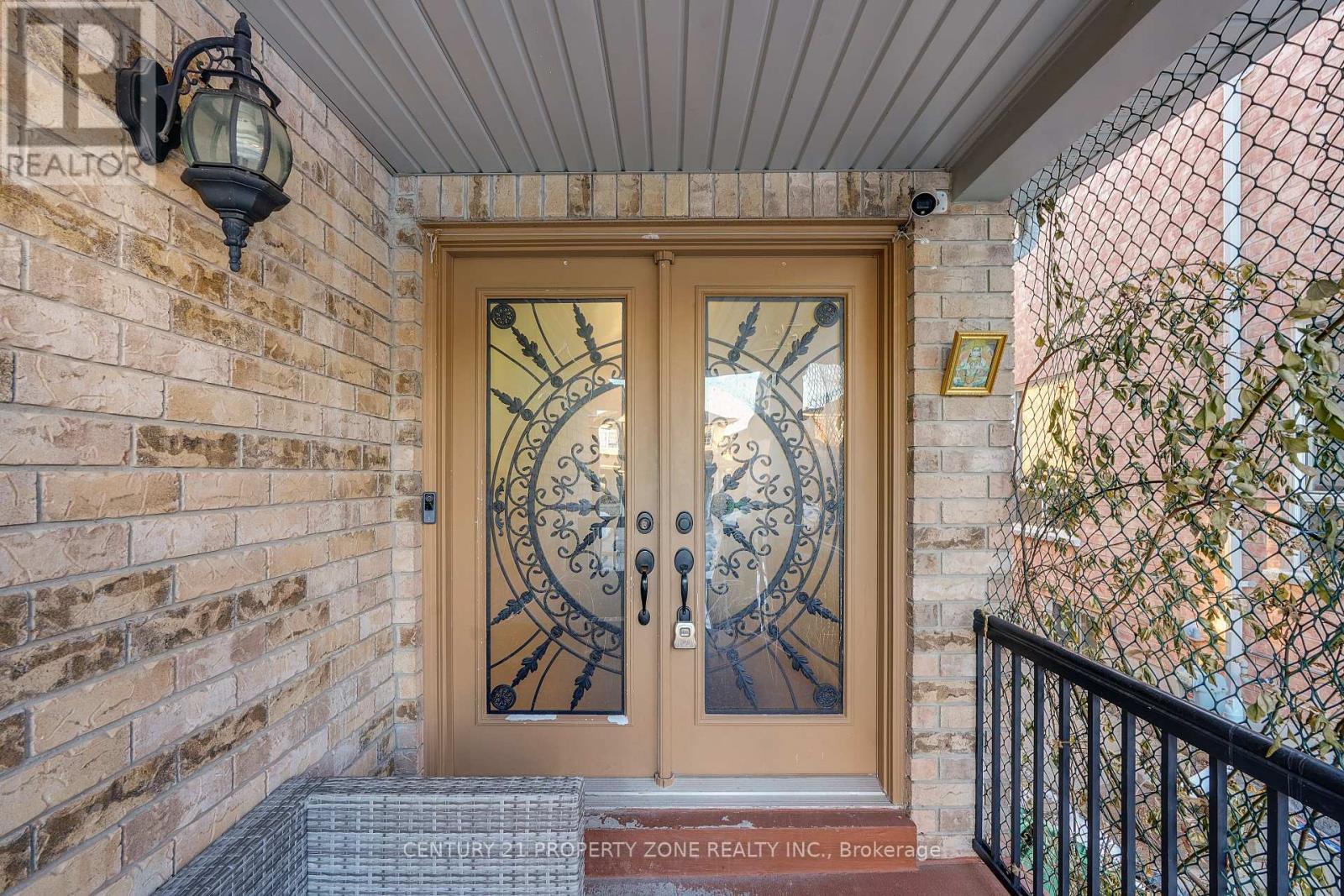17 RIVERPLACE CRESCENT - 4