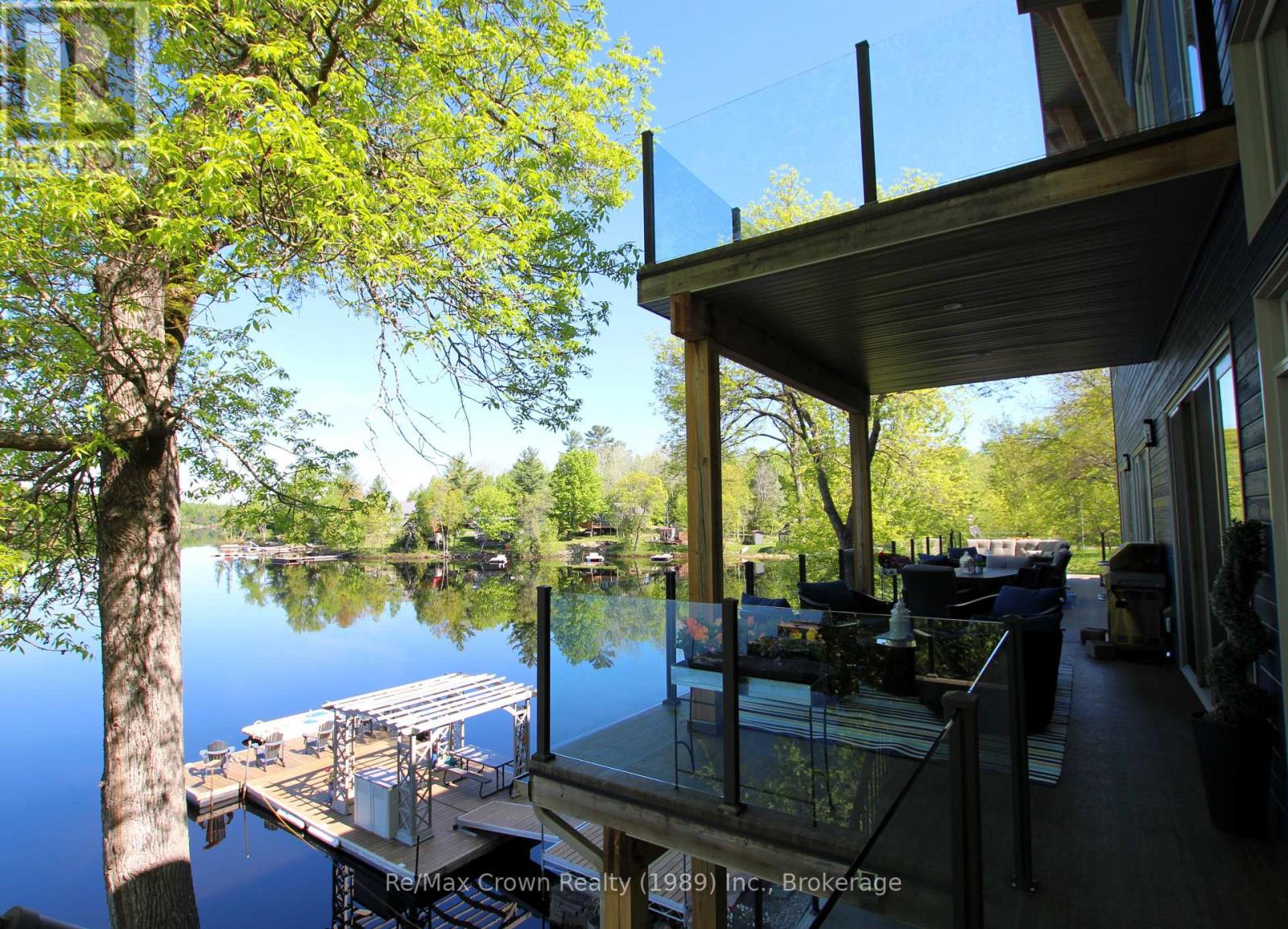 Sleek Glass Railings