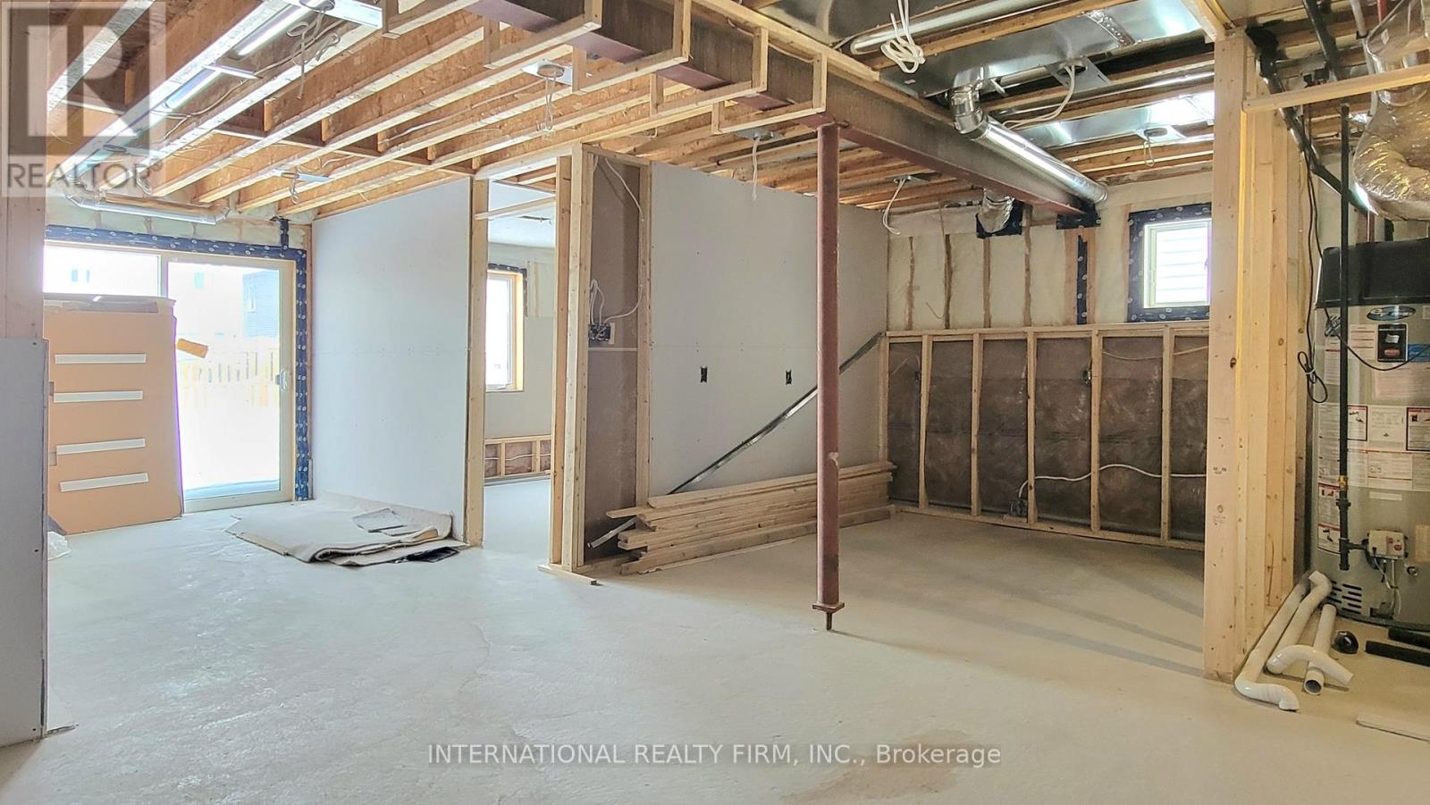 18 HANCOCK CRESCENT — photo 19