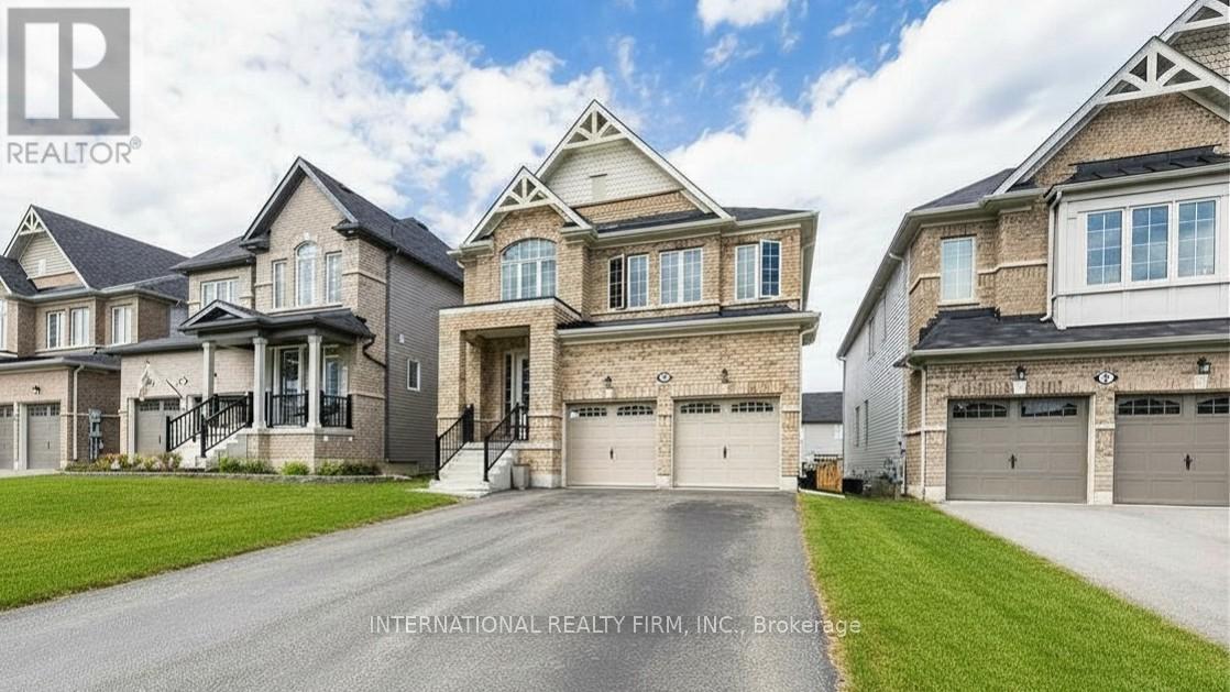 18 HANCOCK CRESCENT — photo 2