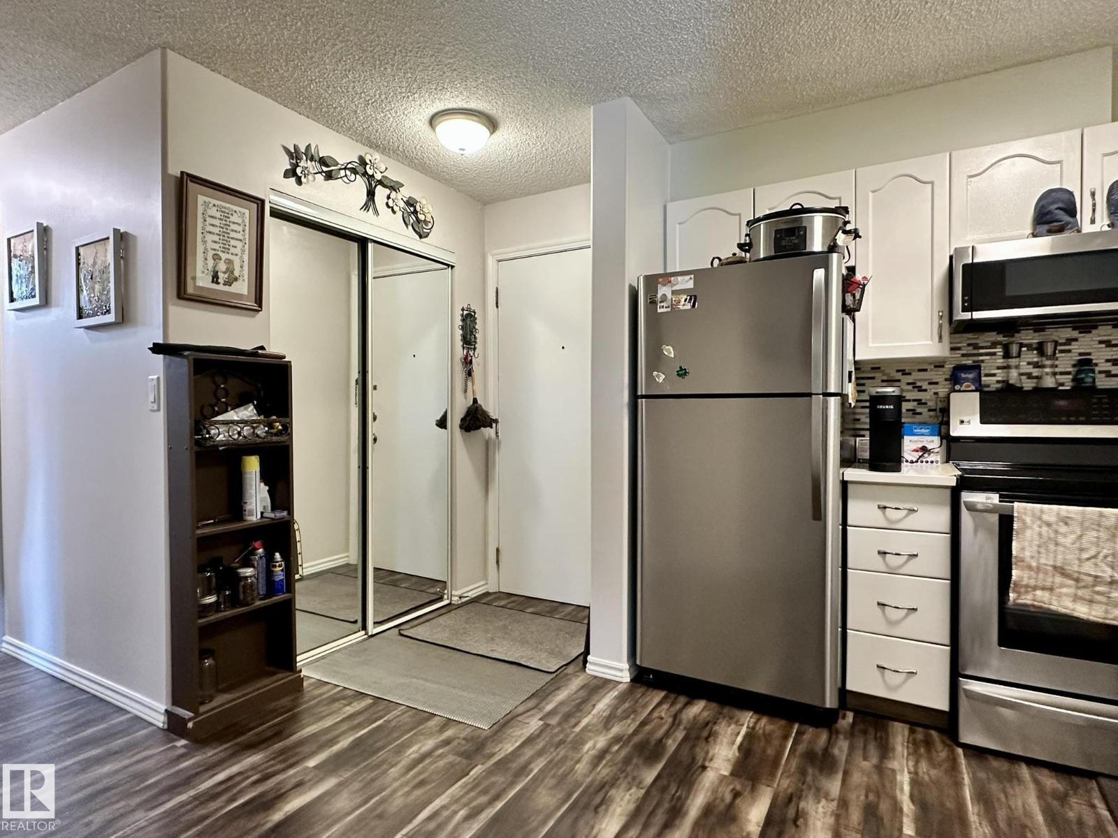 #211 9619 174 ST NW, Edmonton