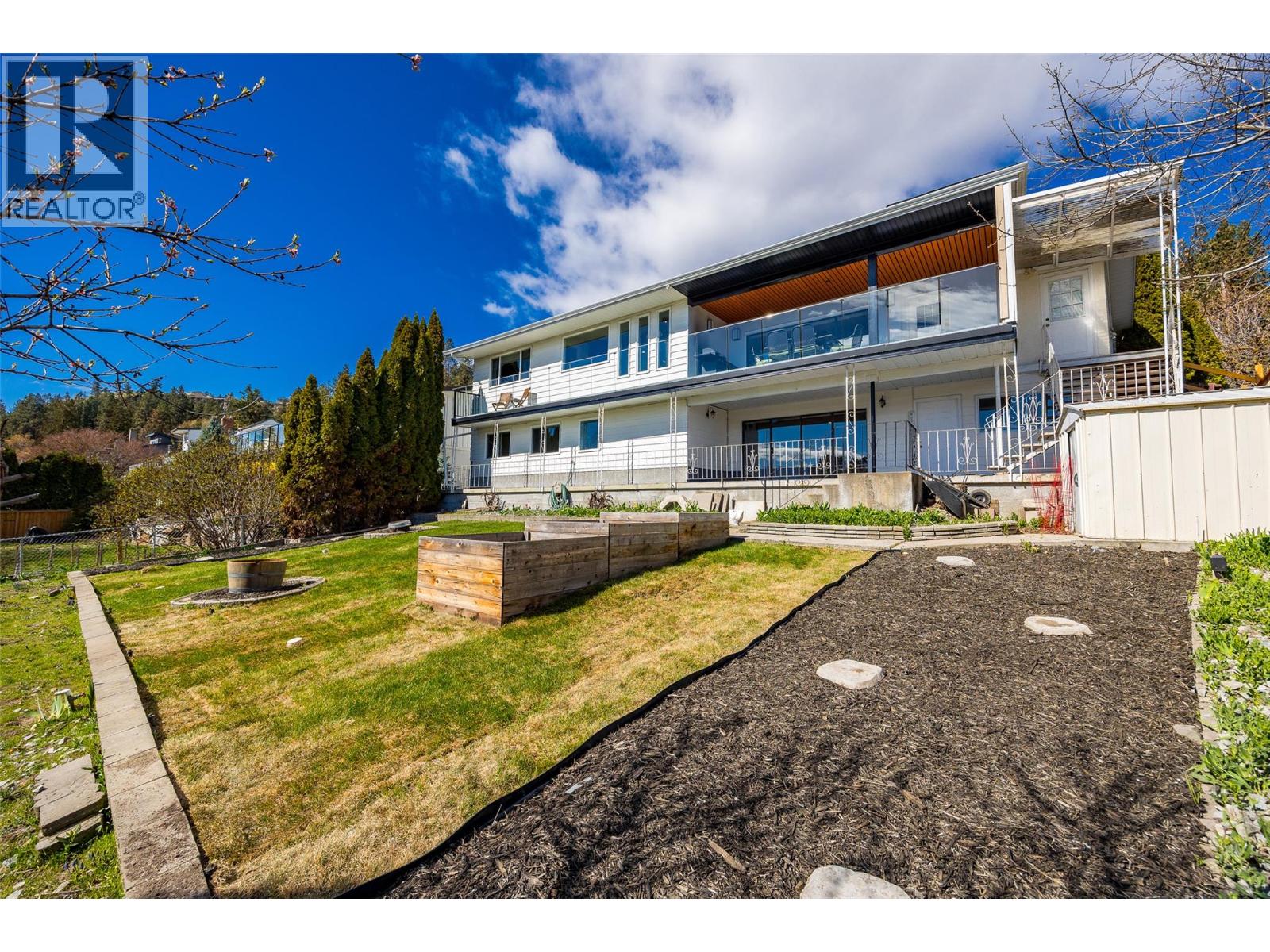  2741 Benedick Road, West Kelowna