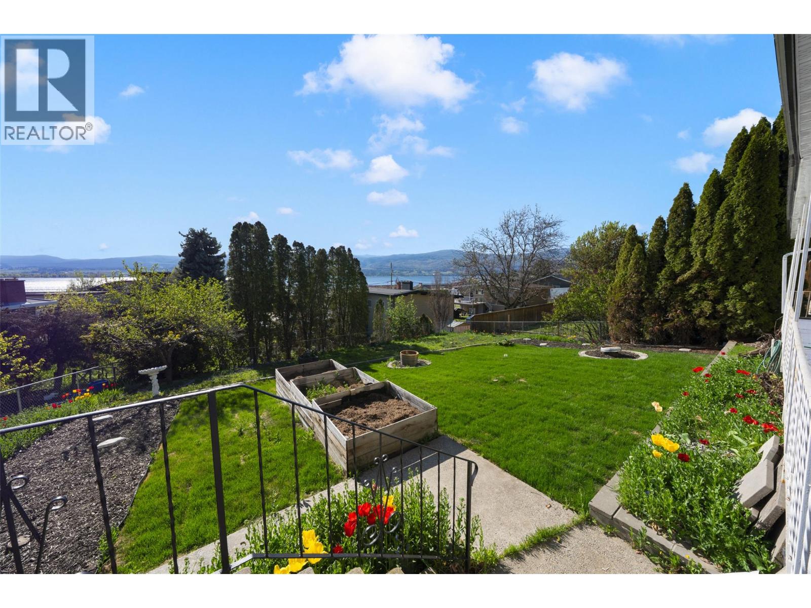  2741 Benedick Road, West Kelowna
