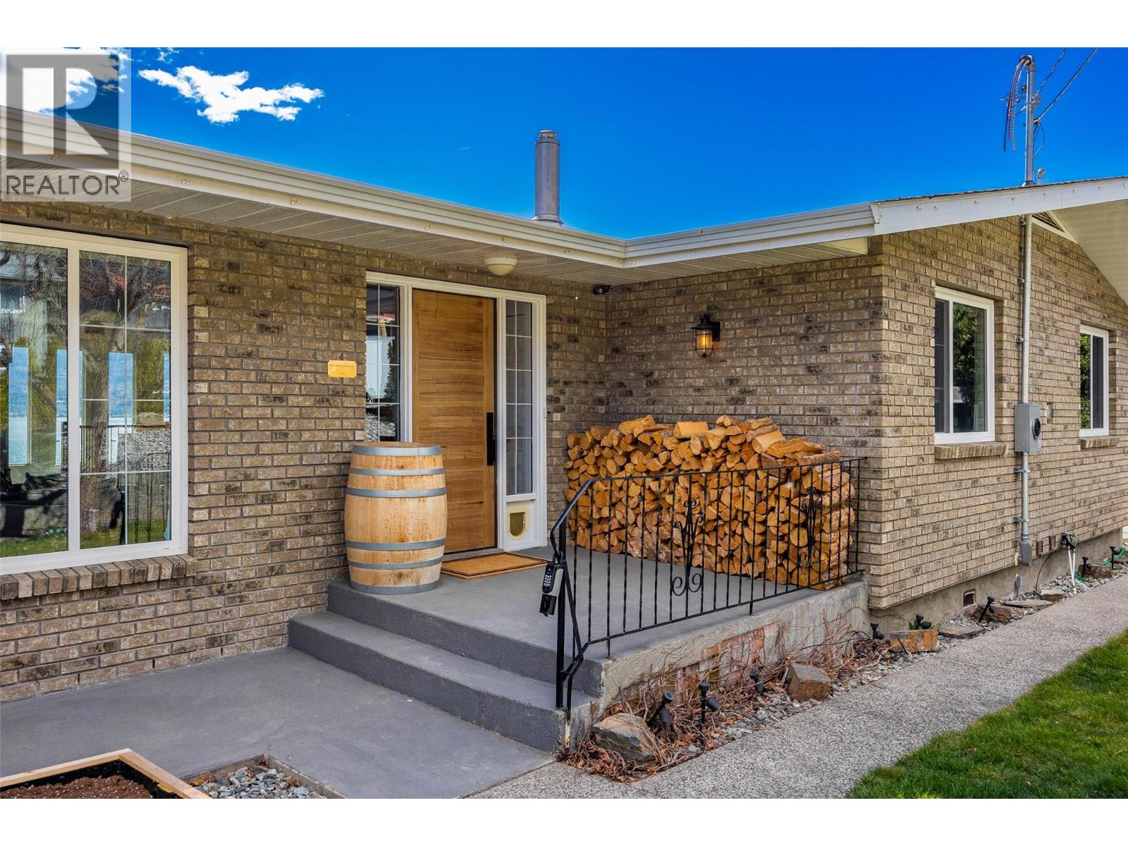  2741 Benedick Road, West Kelowna