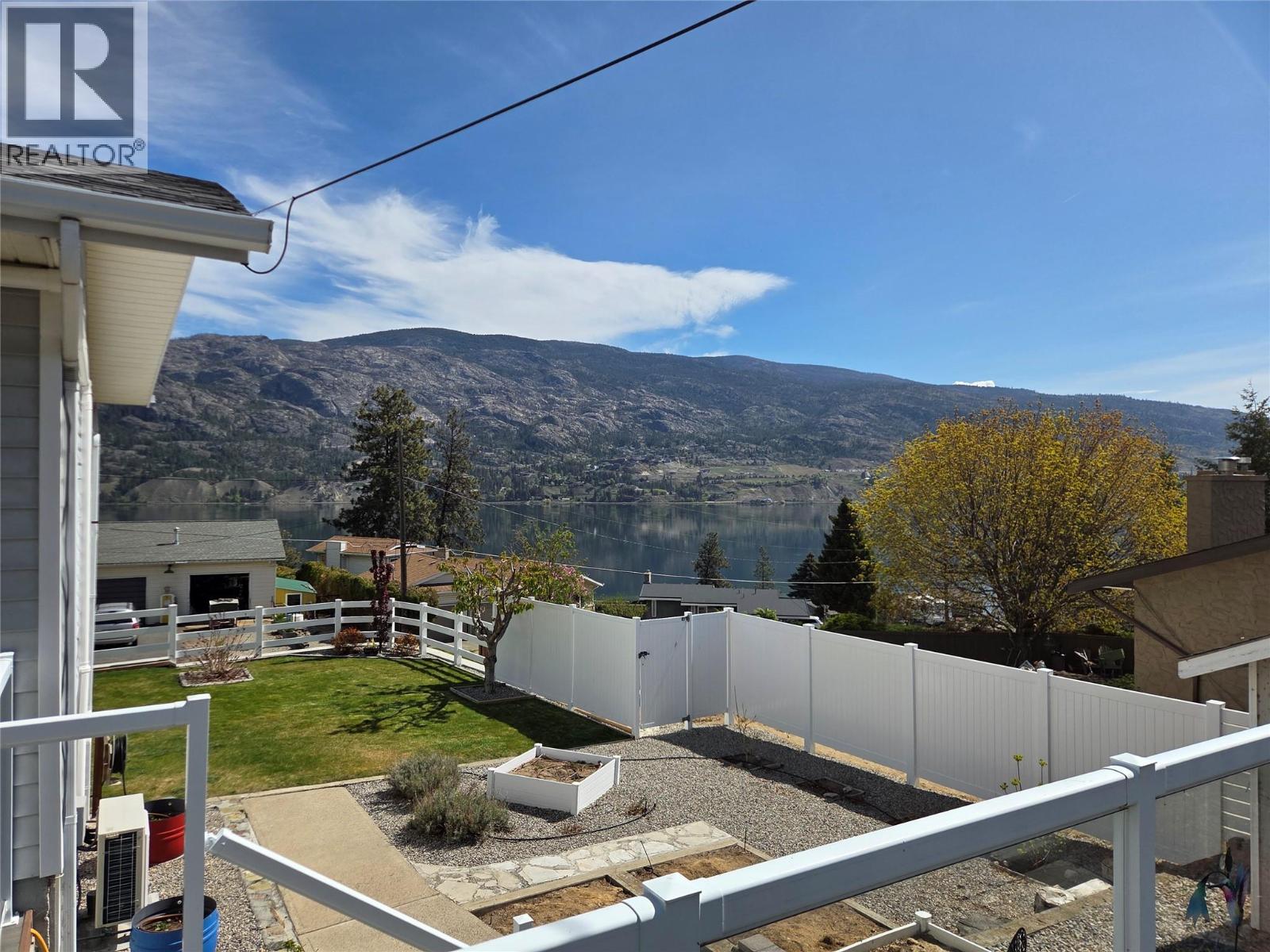 114 Cedar Avenue - 25