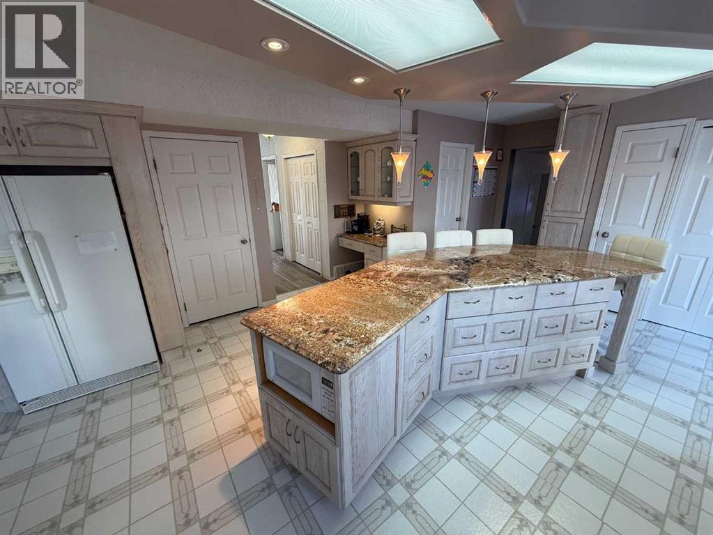 104 Mistaya Road - 8