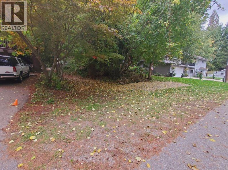 800 LYNNWOOD Crescent — photo 14