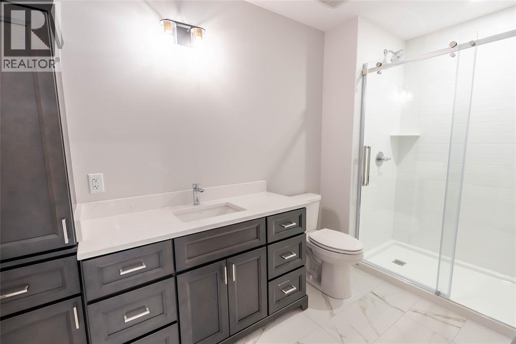 6747 GRIFFIN DRIVE - 30