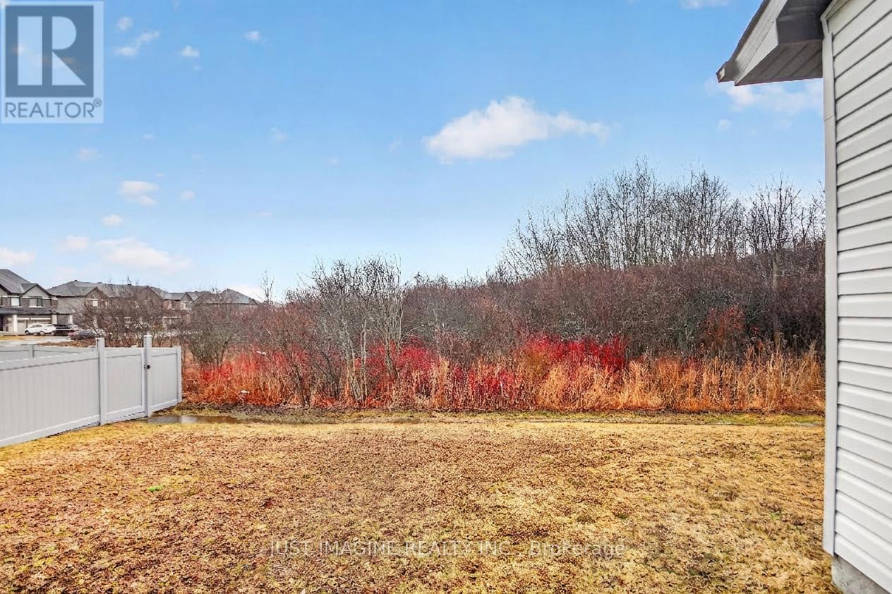 311 IBANEZ WALK — photo 43
