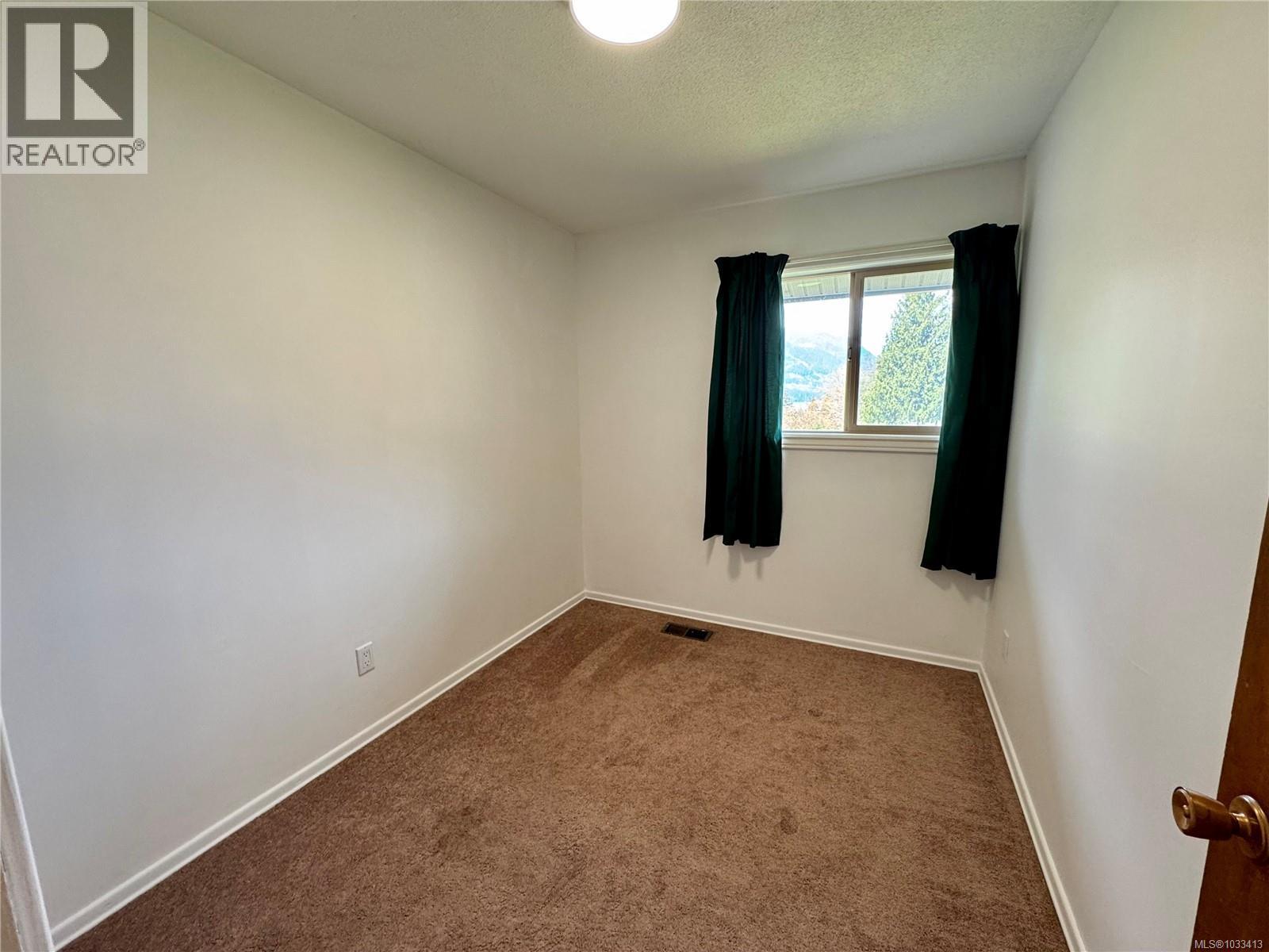 903 Maquinna Ave - 14