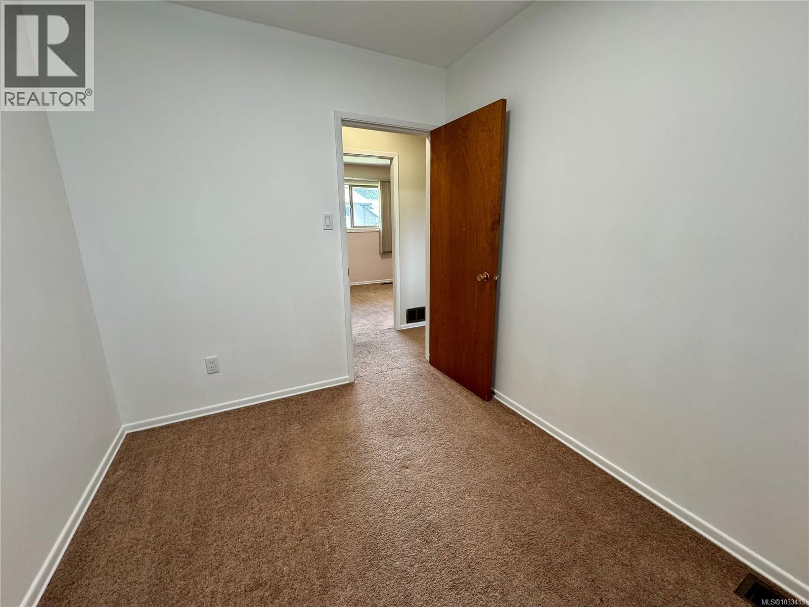 903 Maquinna Ave - 18