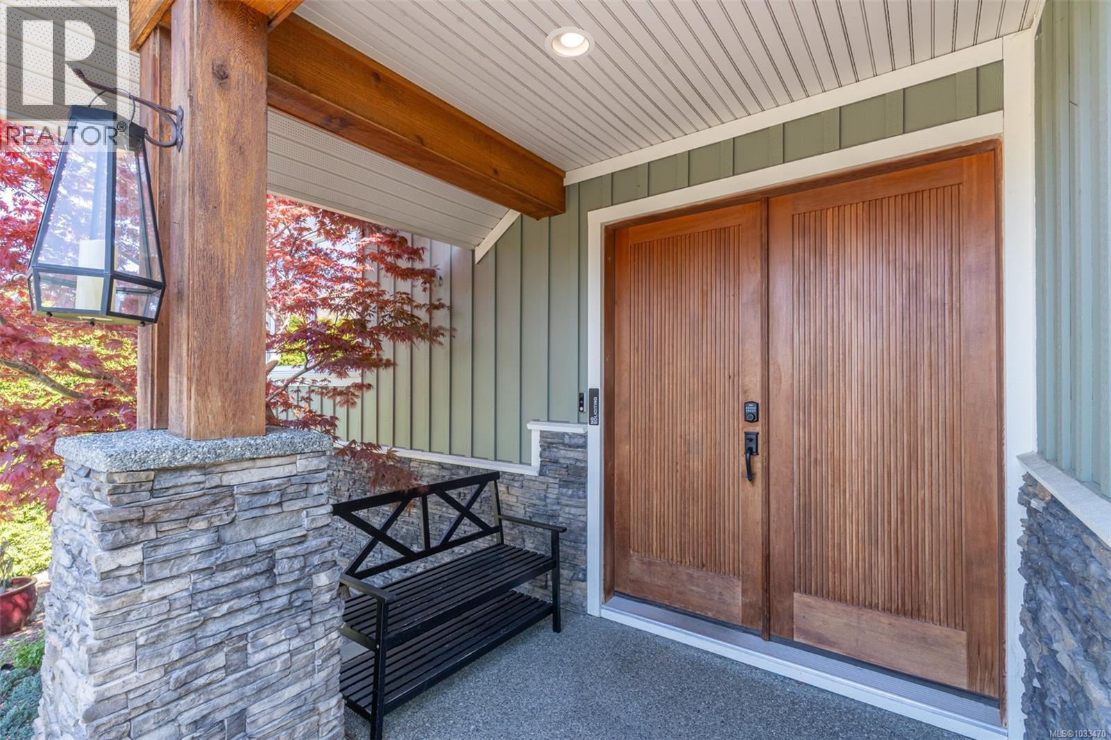 5676 Muggies Way - Image 2