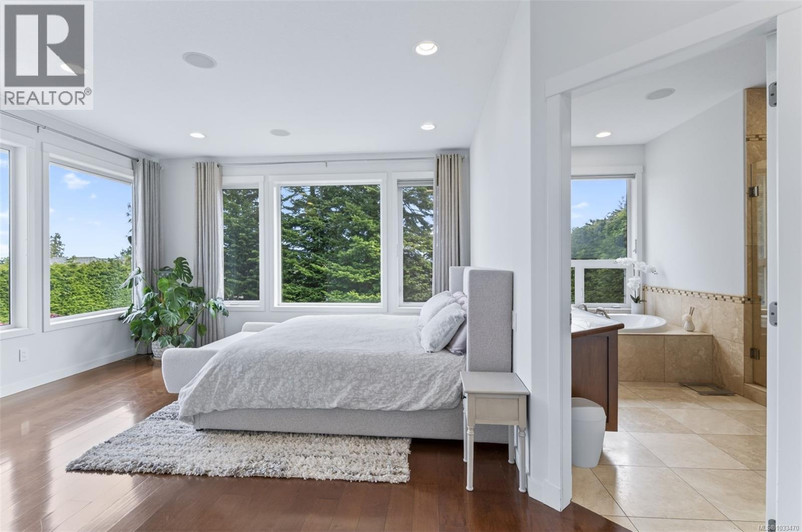 5676 Muggies Way - 23