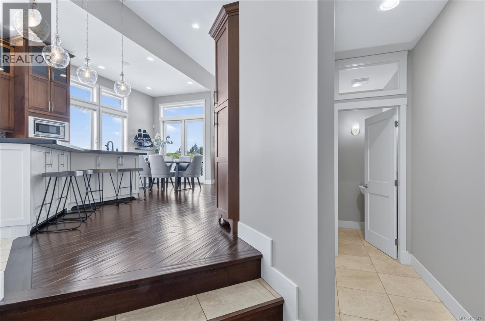 5676 Muggies Way - 5