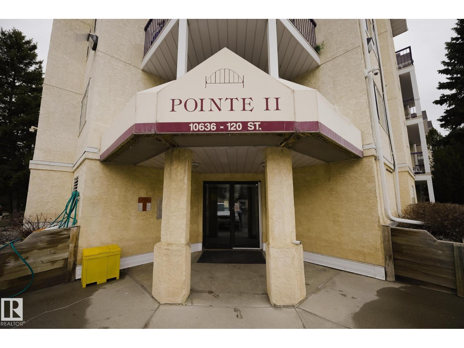 #142 10636 120 ST NW - 1