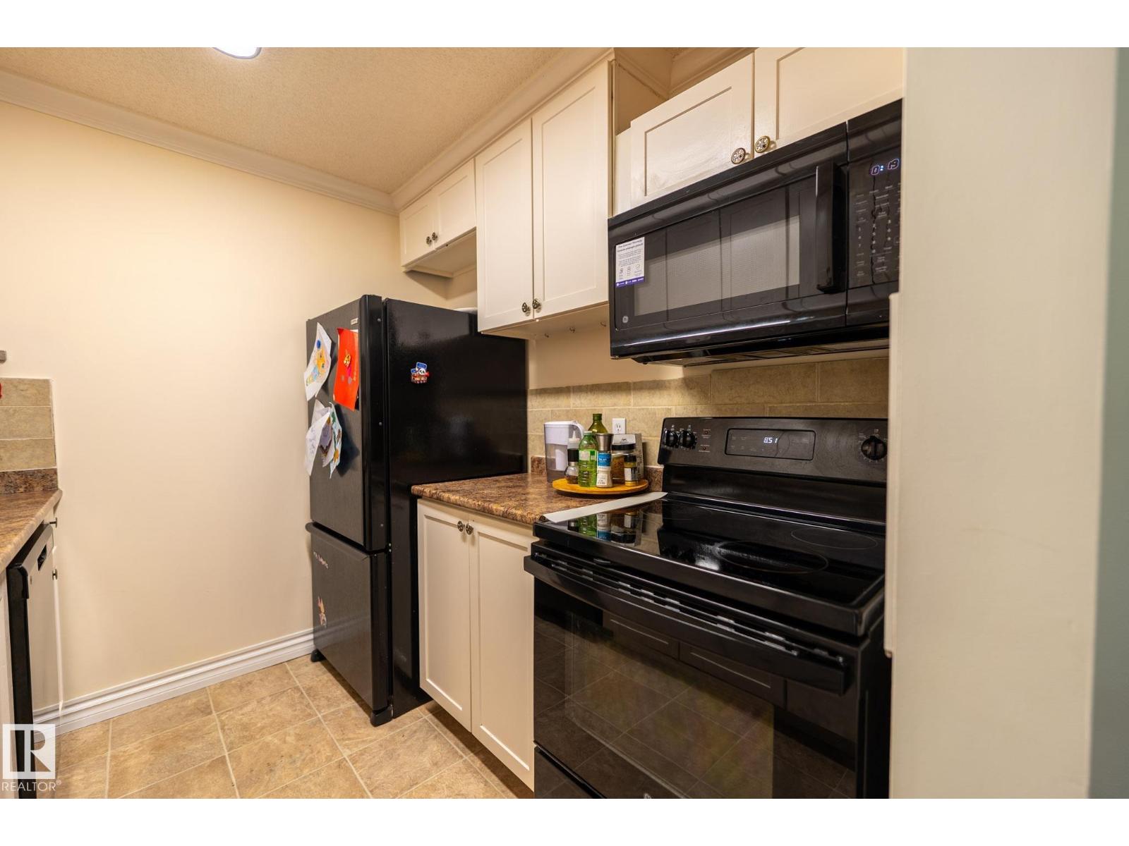 #142 10636 120 ST NW, Edmonton