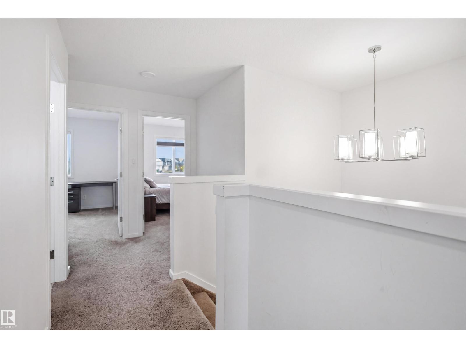 7782 174A AV NW, Edmonton