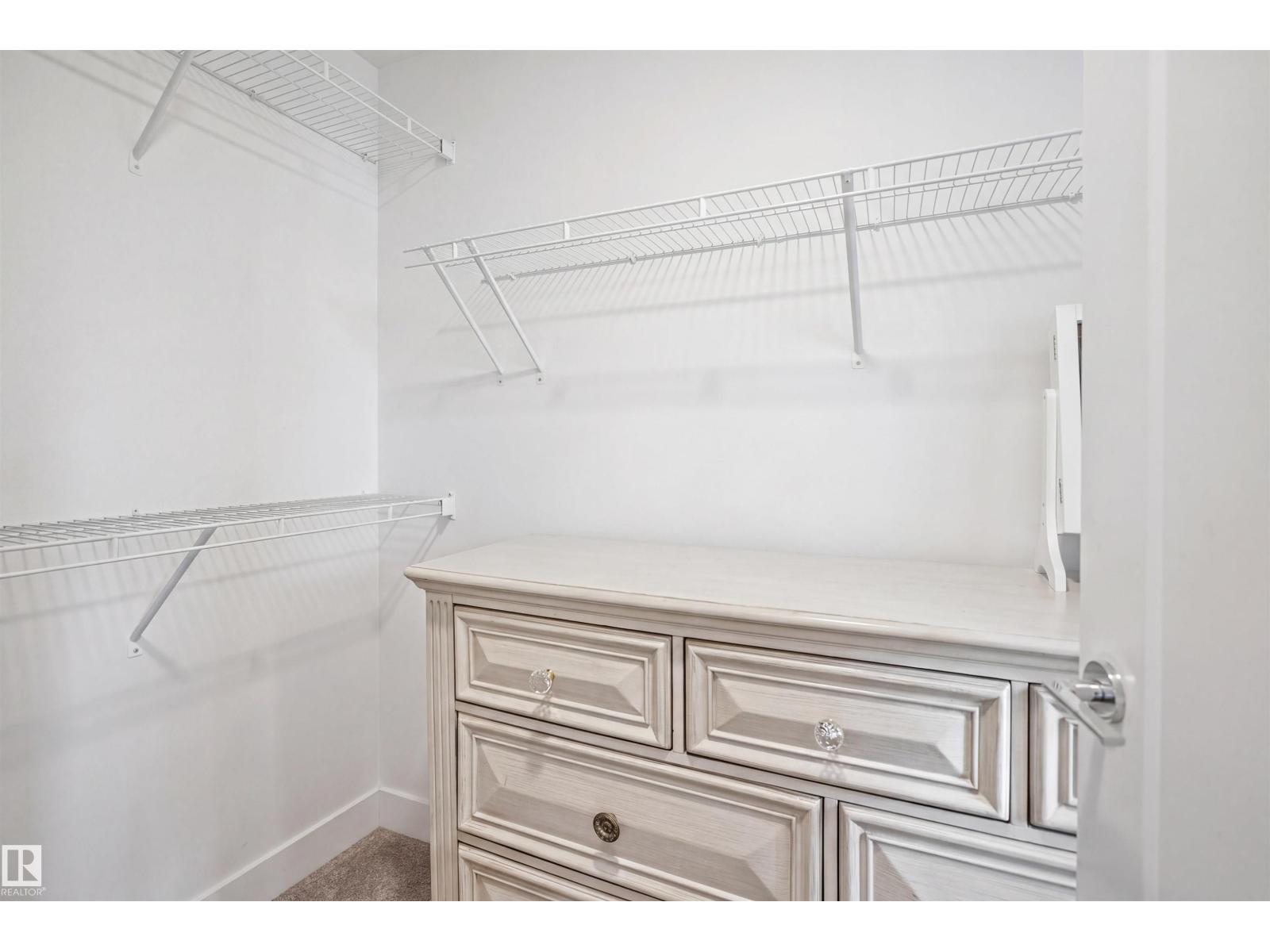 7782 174A AV NW, Edmonton