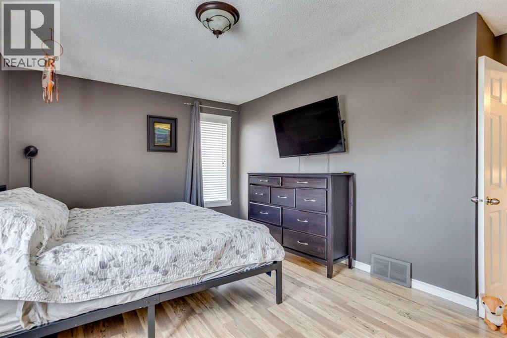148 Silvertip Place — photo 19