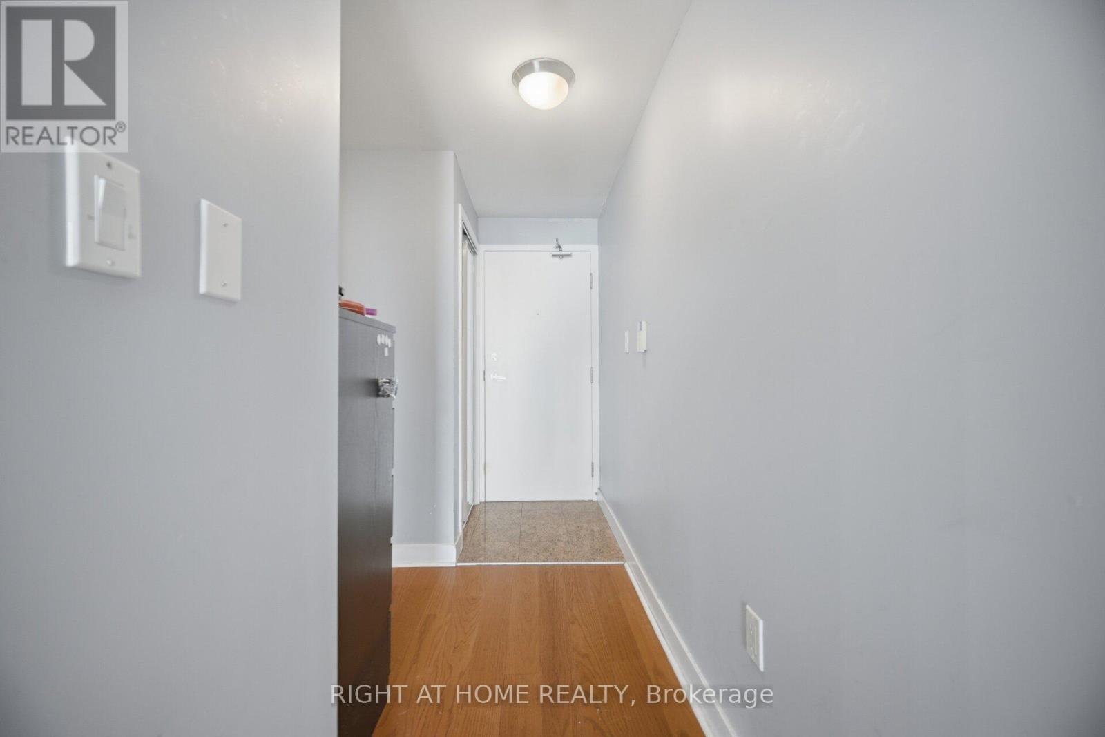 #2107 10 NAVY WHARF COURT - 3