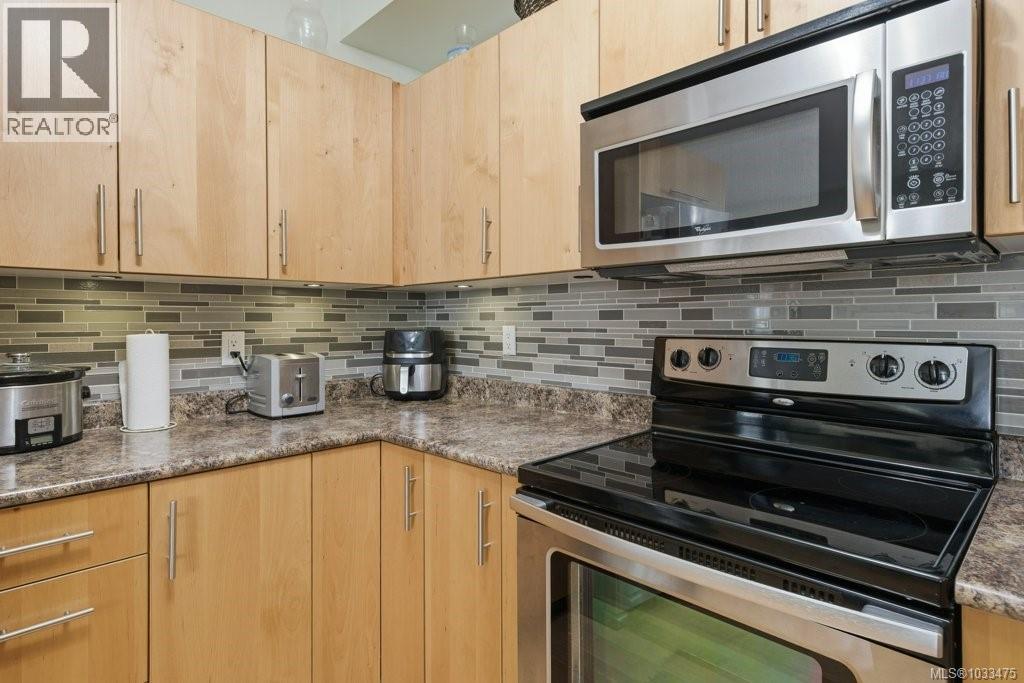 5 2320 Oakville Avenue, Sidney