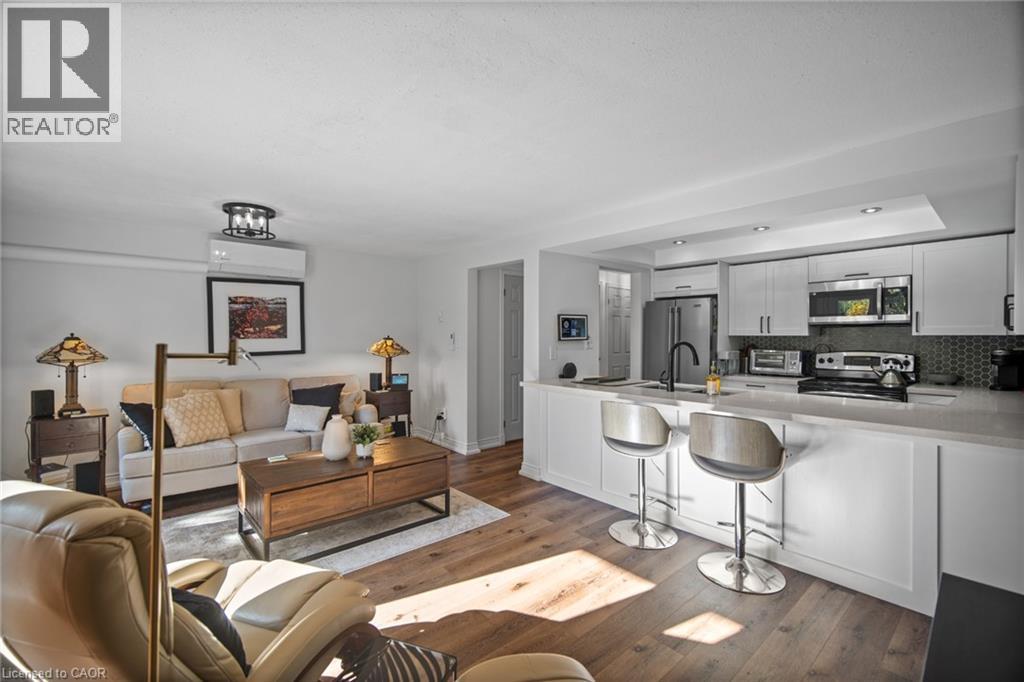 2058 BRANT Street Unit# 3, Burlington, Ontario, L7P3A6 — Photo 12