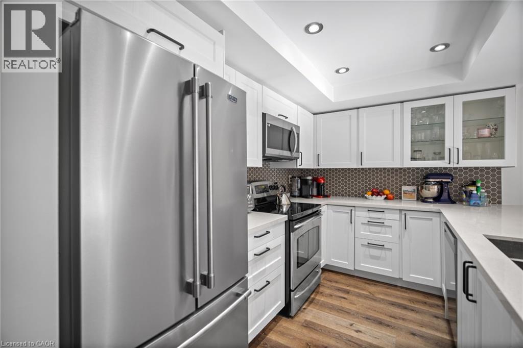 2058 BRANT Street Unit# 3, Burlington, Ontario, L7P3A6 — Photo 16