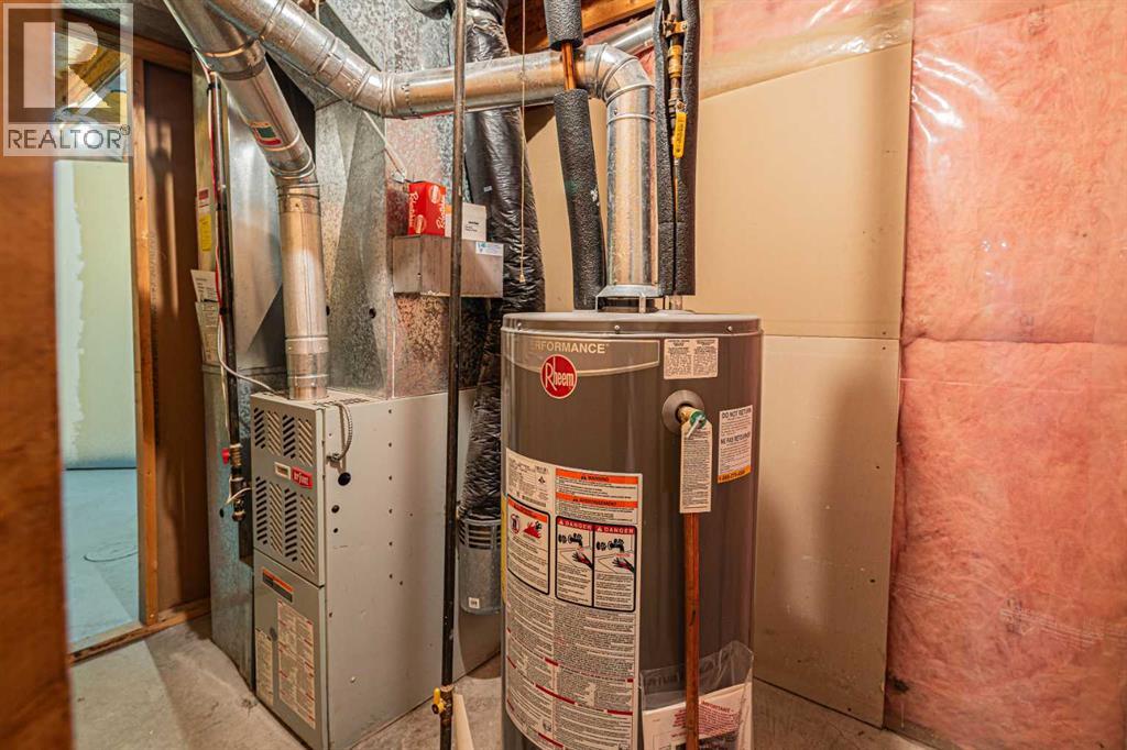 28 Martha's Meadow Place NE — photo 40