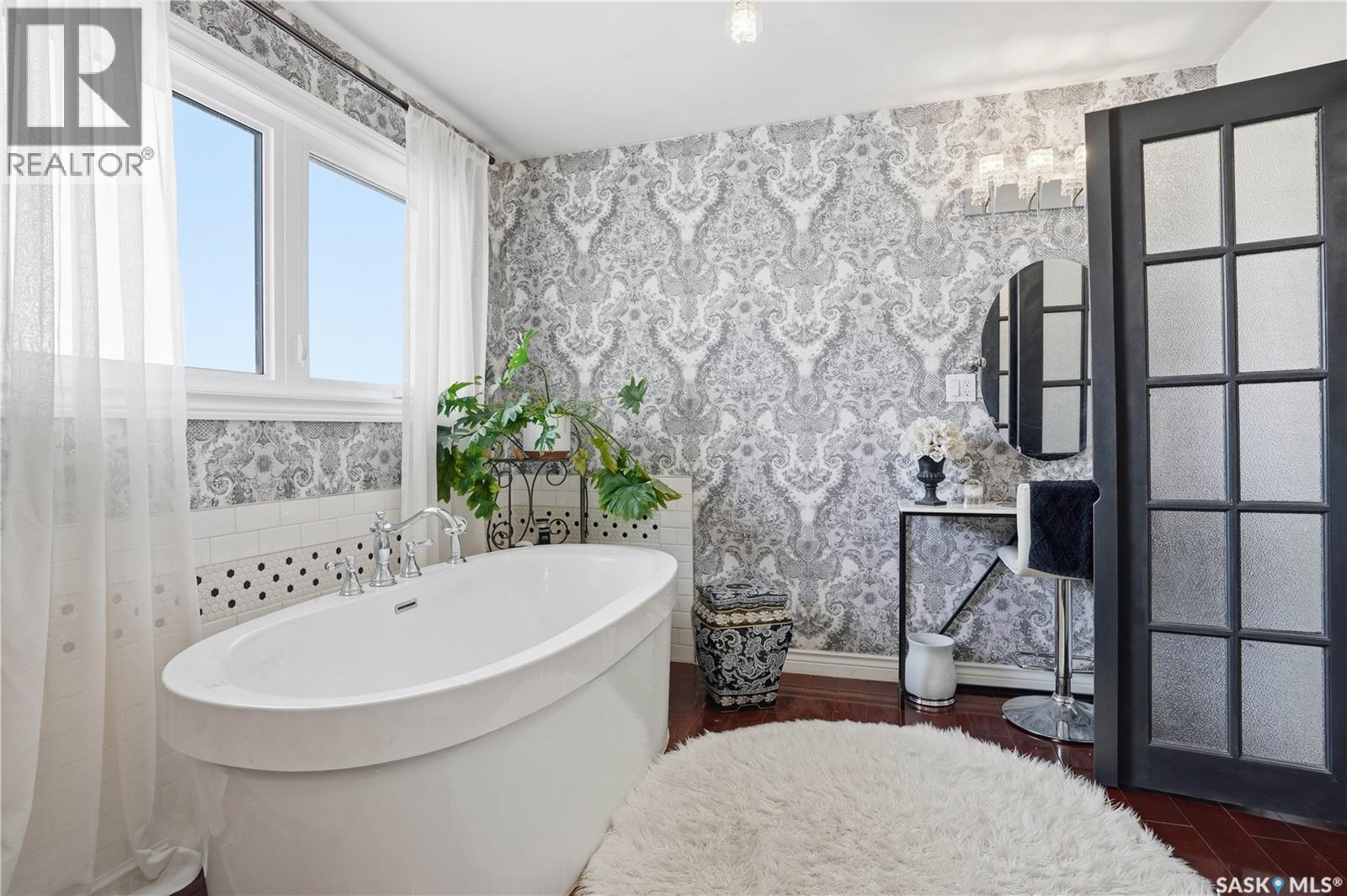 19 Tate STREET - 12