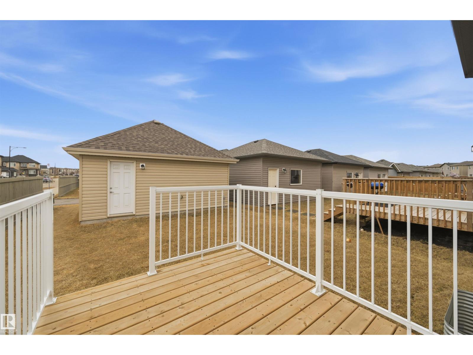 9496 COLAK LN SW, Edmonton