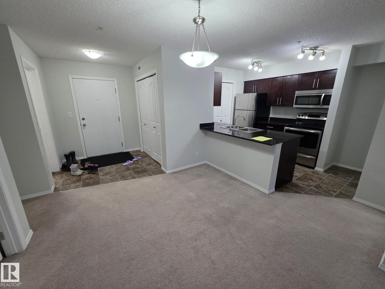 #206 12045 22 AV SW, Edmonton